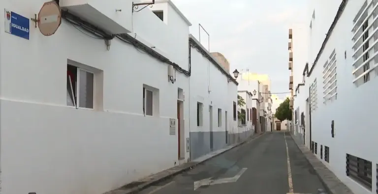 Un hombre grave tras haber sido agredido con un cuchillo en una reyerta en Lanzarote