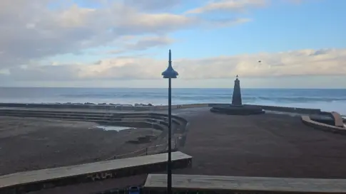 Caen las temperaturas y atención a las costas con la pleamar