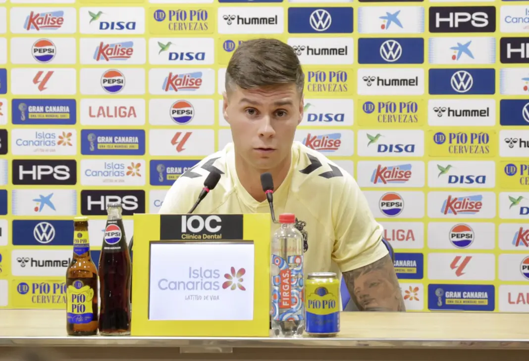 Sergio Barcia afirma que en la UD Las Palmas ha vuelto a "disfrutar del fútbol"