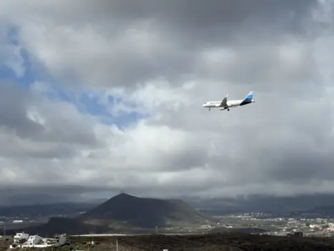 Sigue en directo, minuto a minuto, la última hora de la alerta en Canarias por la borrasca Claudia