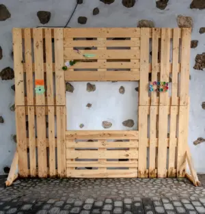 Valleseco impulsa un jardín comunitario contra la violencia de género con motivo del 25N