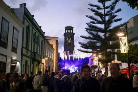 El comercio lagunero incrementa en un 20% sus ventas gracias al impulso de La Noche en Blanco