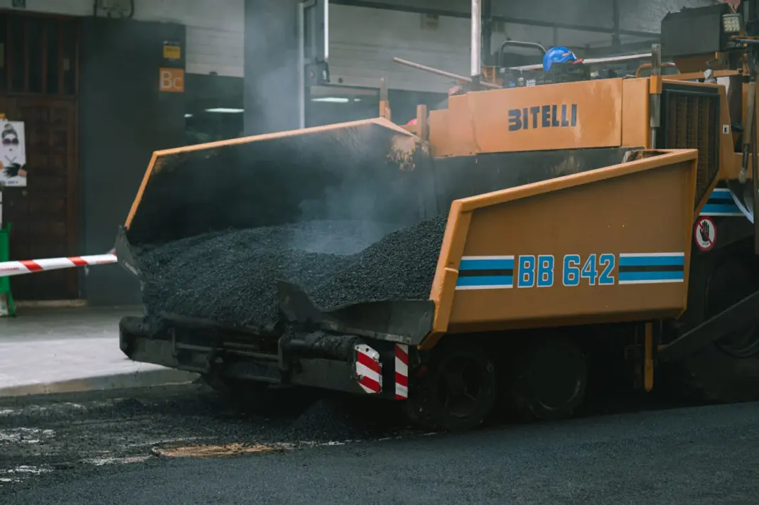 La Laguna programa dos actuaciones de reasfaltado en Guamasa y el camino El Toscal