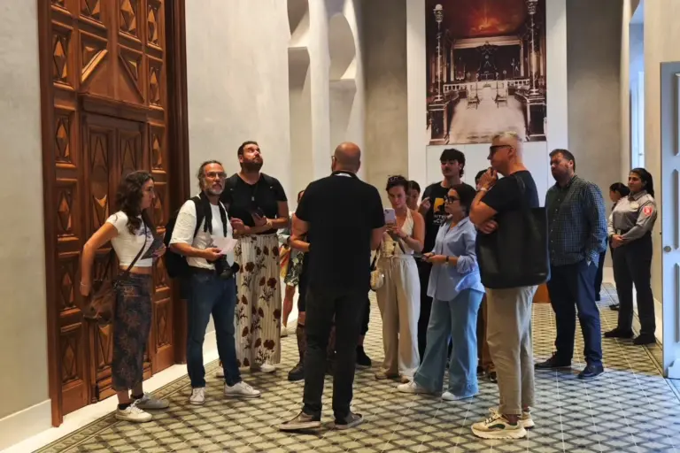 Más de 1.300 personas visitan el Templo Masónico en su primera semana de apertura