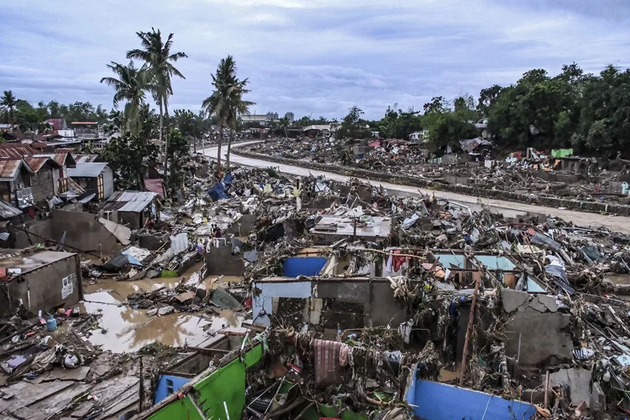 Al menos 114 muertos en Filipinas tras el paso del tifón Kalmaegi