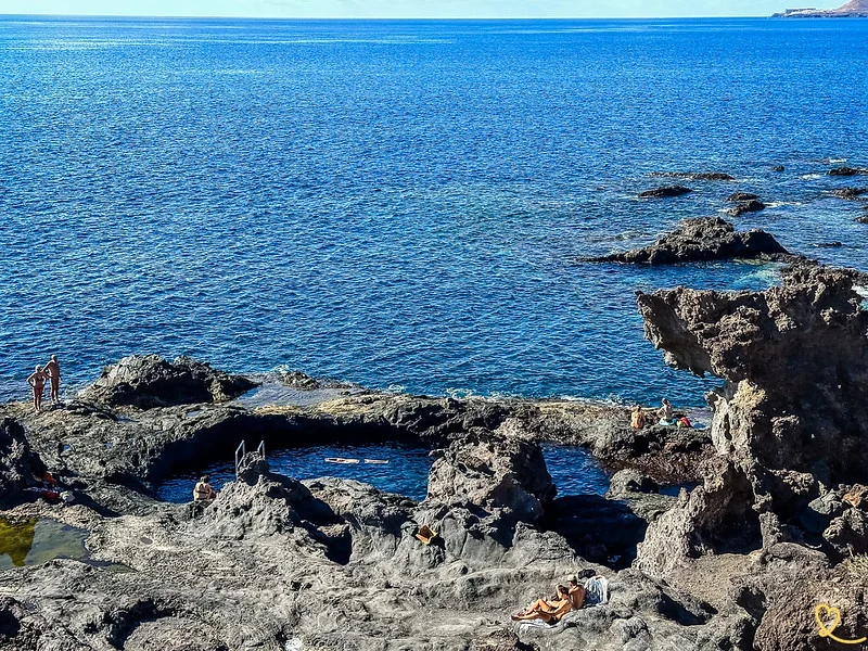 Herida tras caer una piedra en la costa sur de Tenerife