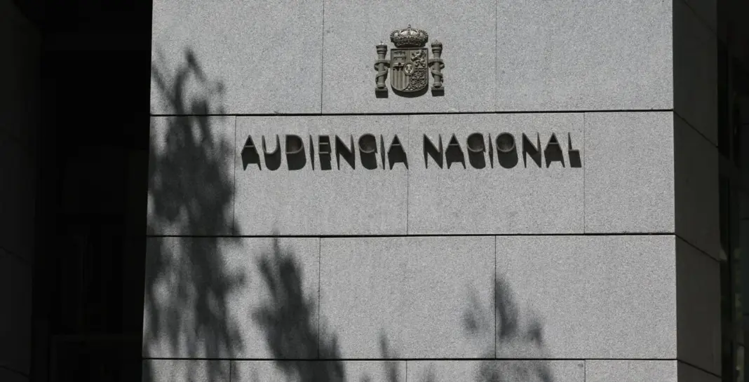 Pena de 10 años de prisión para 15 tripulantes de barco con 3500 kg de cocaína