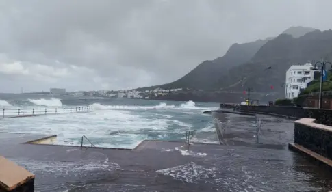 Mal estado del mar y lluvias en el norte de las islas