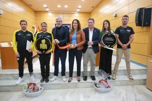Clavijo felicita a las majoreras Barrabí y Santana, campeonas de boxeo de España