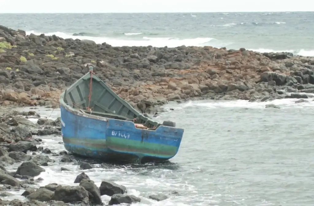 Embarcación varada en Los Ancones, Lanzarote