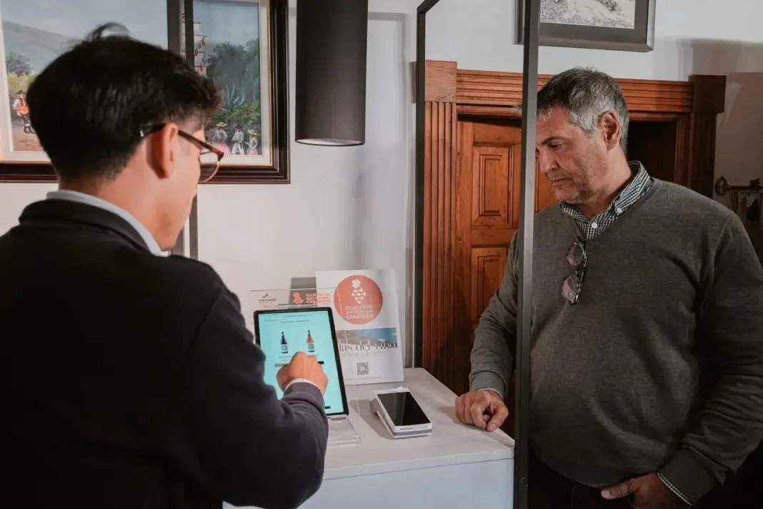 Inician un proyecto piloto para potenciar las ventas de vino en bodegas de Canarias
