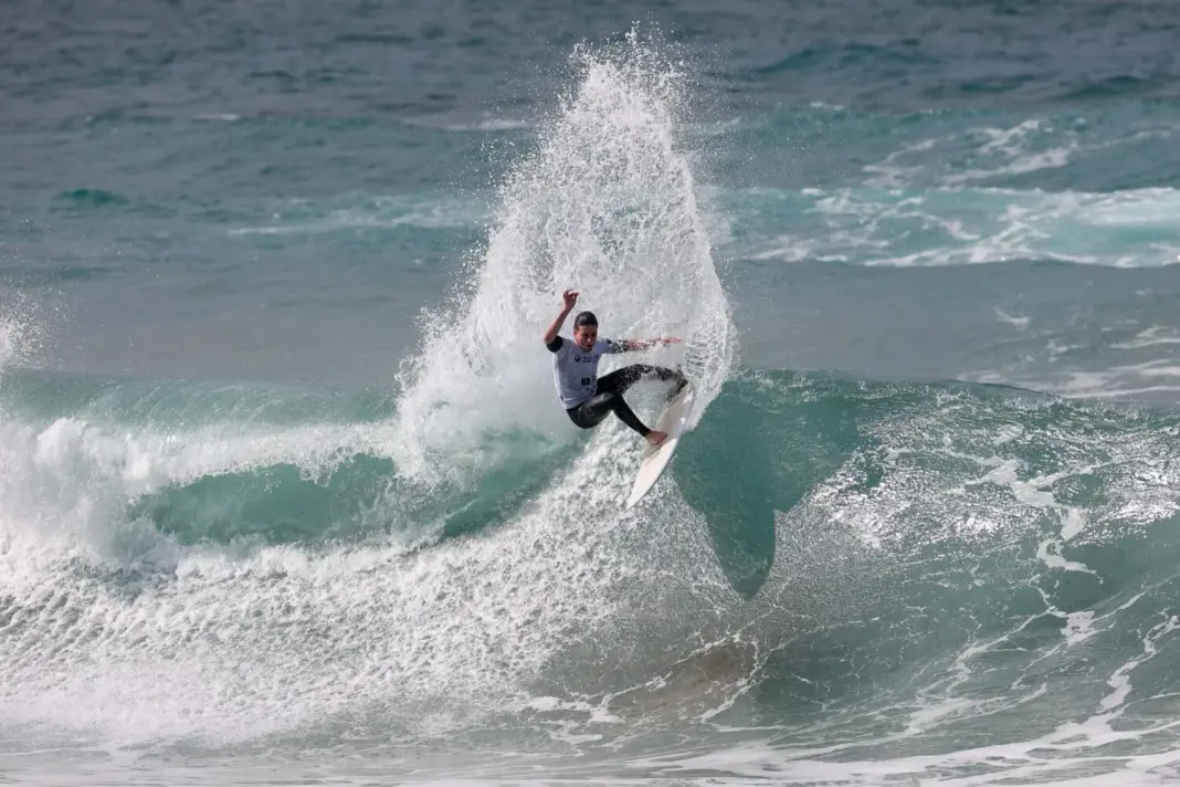 El canario Luis Díaz se proclama campeón de la Liga PRO Surfing.es 2025