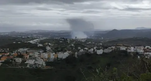 Alertan de un incendio en la zona del Lomo del Sabinal, en la capital grancanaria