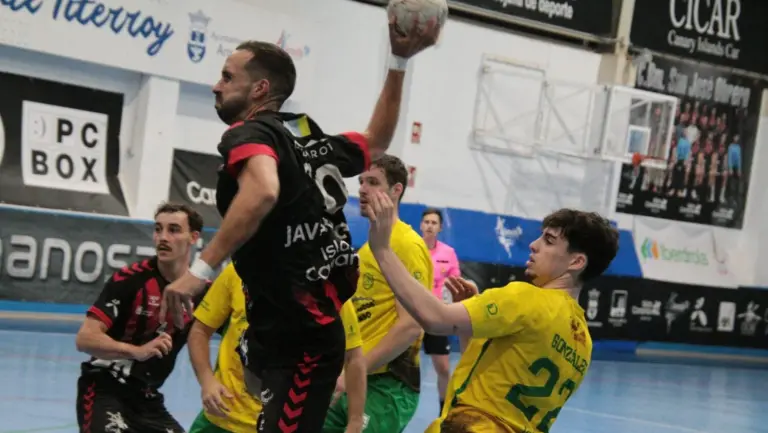 El Lanzarote Ciudad de Arrecife consigue un ajustado triunfo ante el Gáldar