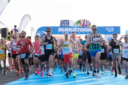 En la Lanzarote International Marathon han participado unos 4.200 corredores