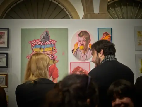 Merkarte Navidad logra vender 392 obras de artistas jóvenes durante su primera semana