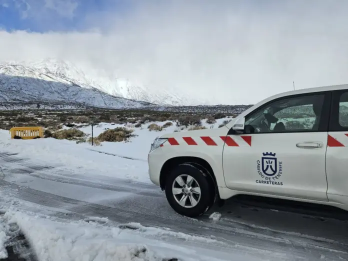 Nieve en el Teide. Imagen cedida por el Cabildo de Tenerife