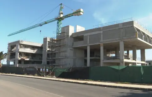 Rescatado un trabajador tras caer a un aljibe de ocho metros en Costa Teguise