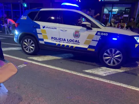 La Unidad de la Policía Local de Las Palmas de Gran Canaria que evitan el absentismo escolar