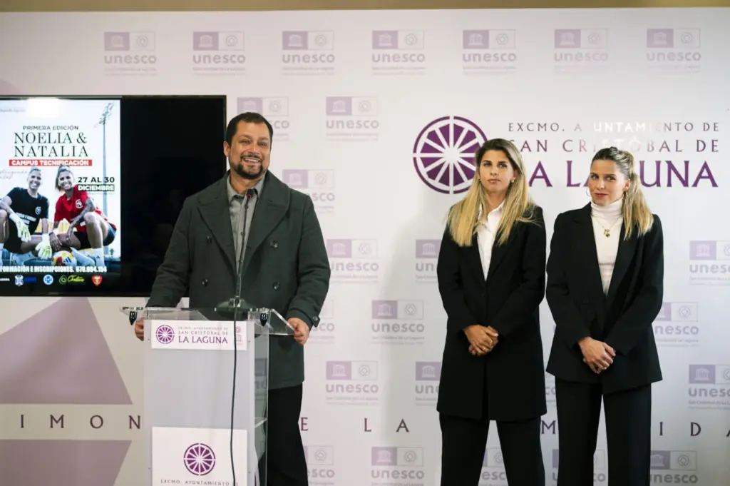 El presidente del OAD lagunero, Badel Albelo, presenta el Primer Campus de Tecnificación Noelia y Natalia Ramos