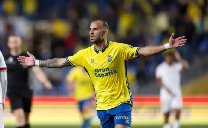 La UD Las Palmas gana con contundencia en casa ante la Cultural Leonesa