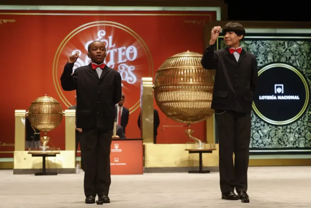 23 años comprando el mismo décimo de Lotería de Navidad y la suerte le sonríe al jubilarse