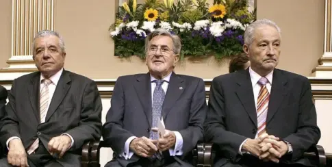 Lorenzo Olarte, Manuel Hermoso y Adán Martín reciben la Gran Cruz de Carlos III