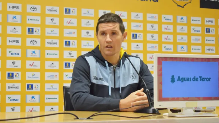 Lakovic asegura que el partido ante el Bilbao «es una final»