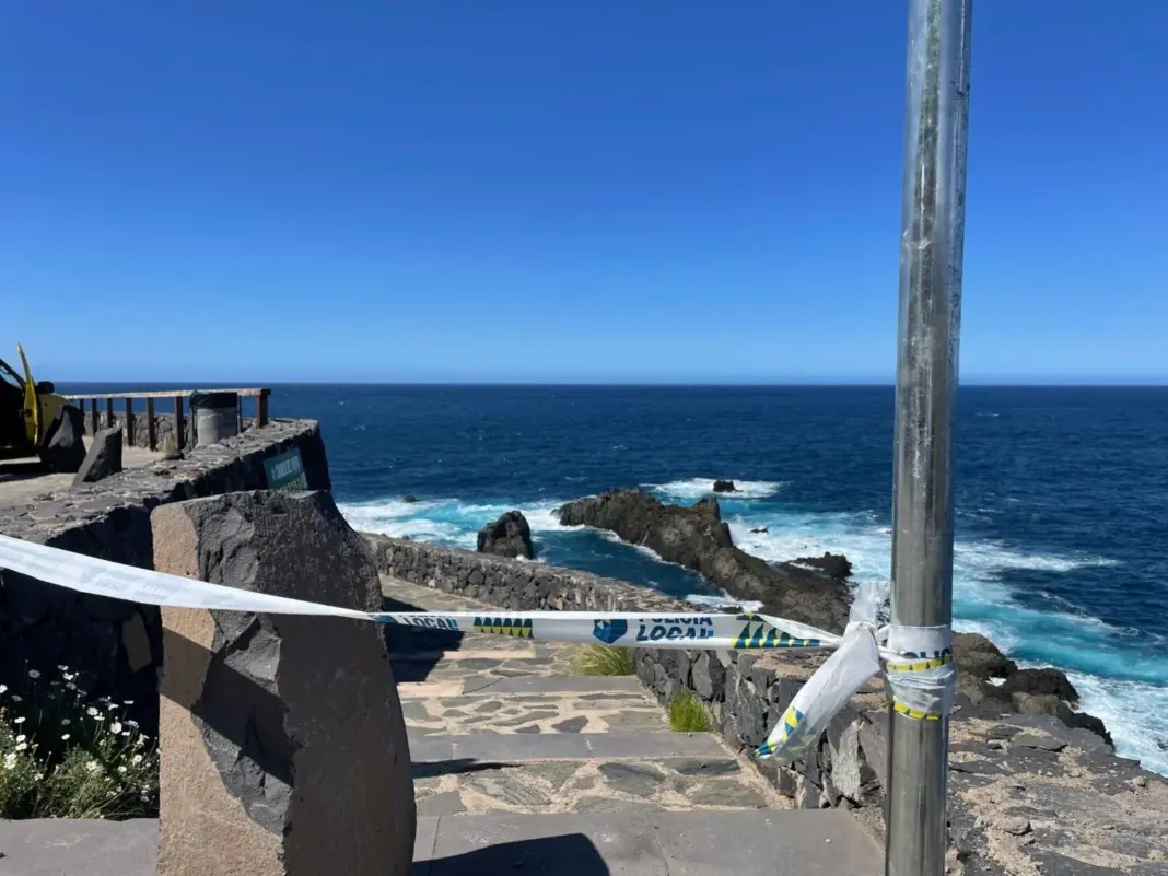 El Gobierno de Canarias, a través de la Dirección General de Emergencias, ha recordado a la ciudadanía que es necesario extremar las precauciones ante el oleaje