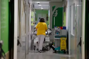 La confianza en el sistema sanitario español cae 4 puntos