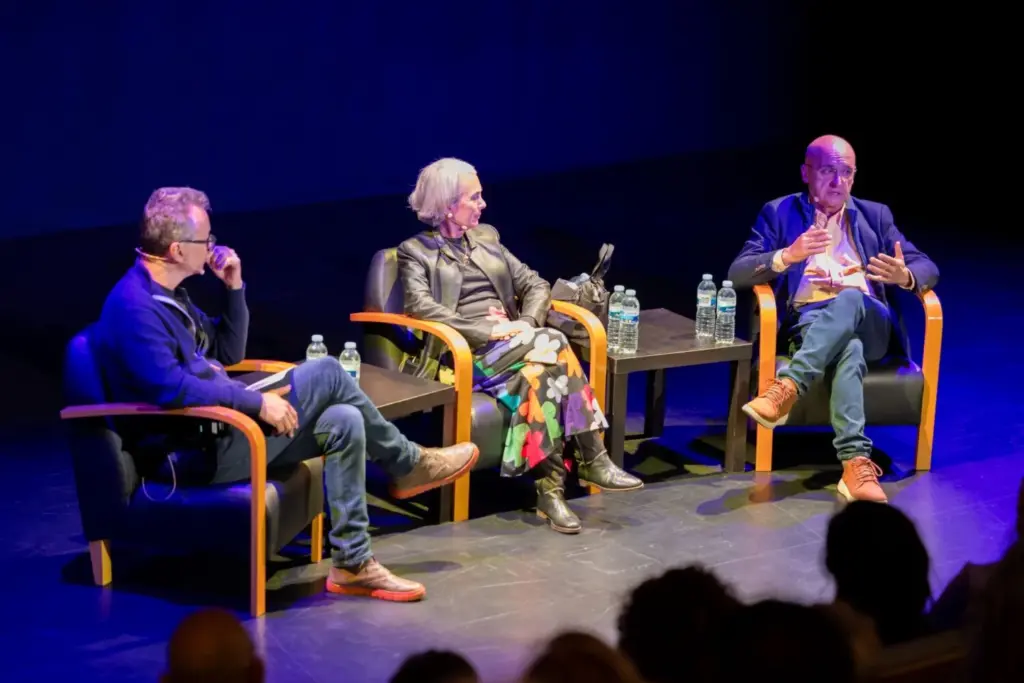 Adeje inaugura el ciclo “Diálogos en la Frontera” con una conferencia sobre la muerte