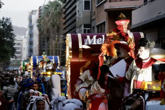 Las Palmas de Gran Canaria activa un dispositivo especial de tráfico para la Cabalgata de Reyes