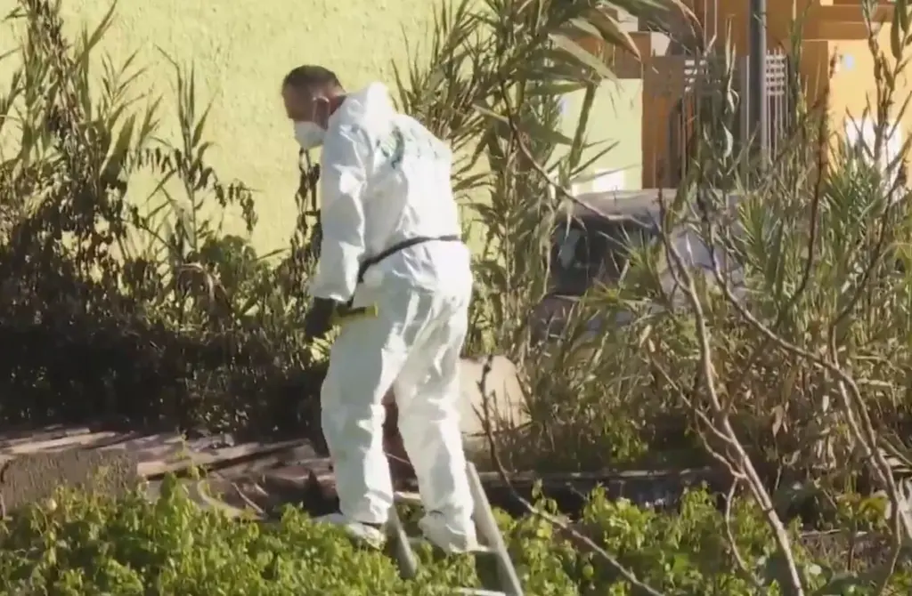 Investigan las causas del incendio mortal en una casa de Arucas