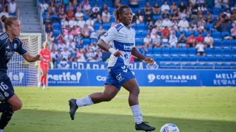 Amani emprende un nuevo reto profesional lejos de la isla