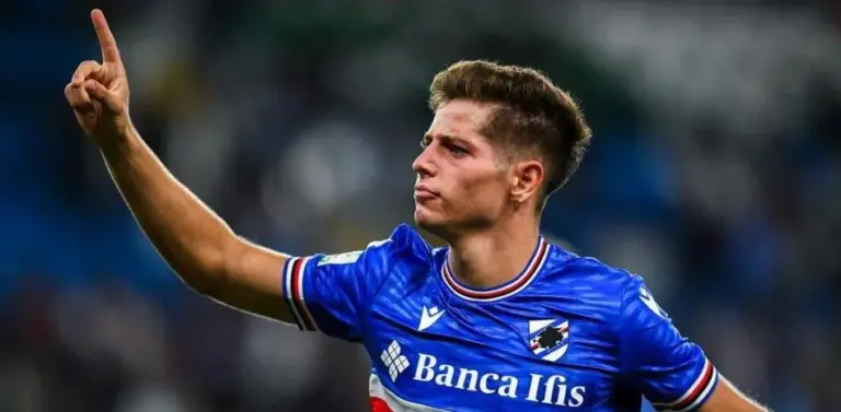 La UD Las Palmas presentará el viernes al extremo catalán Estanislau Pedrola