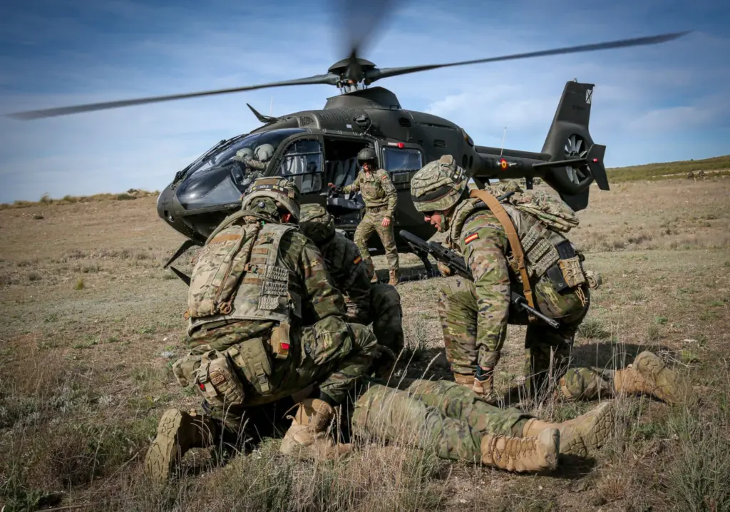 Defensa convoca 4.527 nuevas plazas para Tropa y Marinería en 2026