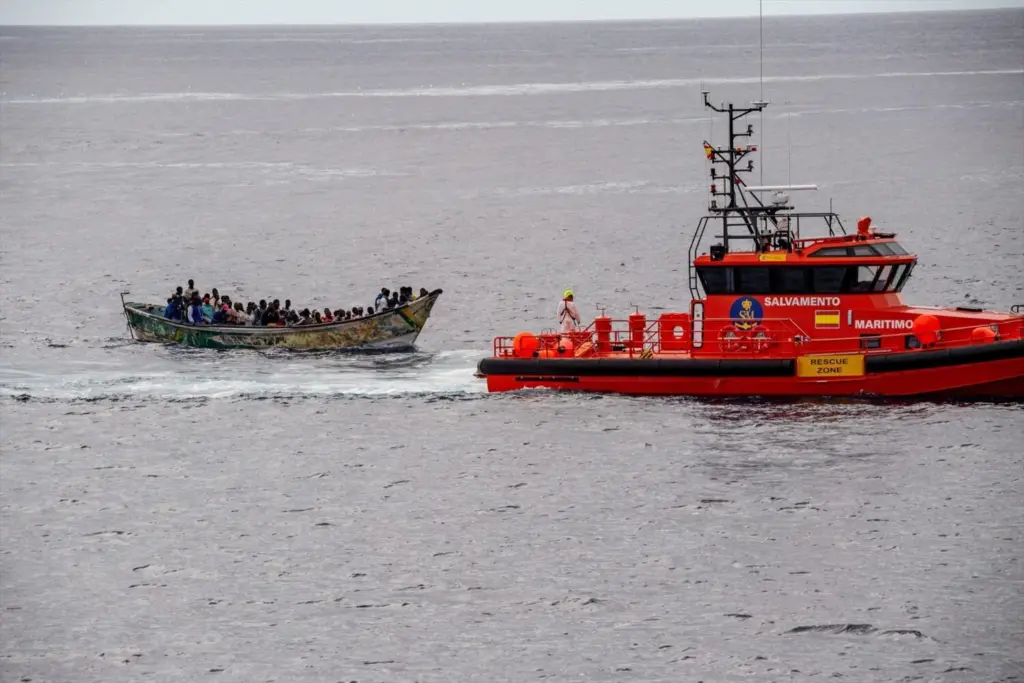 310 migrantes han llegado en patera en los primeros cinco días de 2026 a Canarias. Archivo Europa Press.