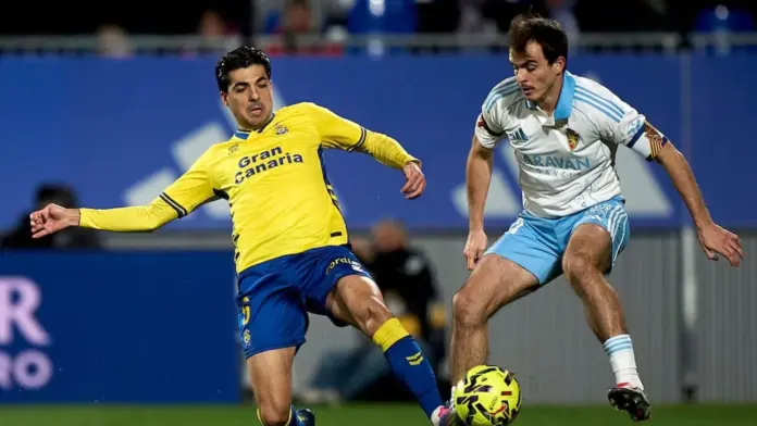 La UD Las Palmas gana el primer partido de 2026 en su visita al Real Zaragoza