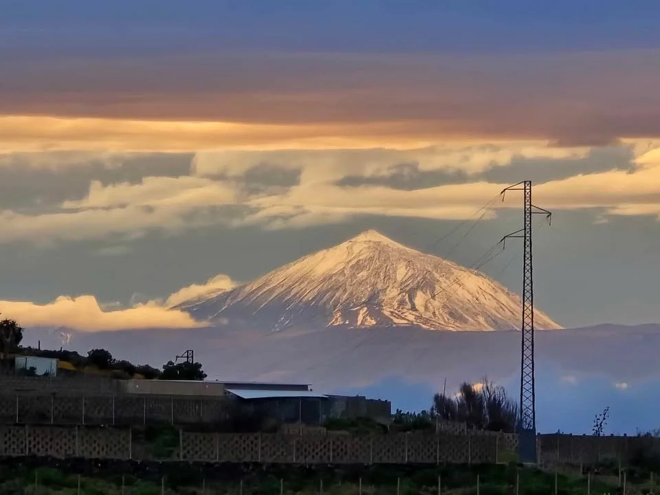 Imagen del Teide desde Santa María de Guía, Gran Canaria, cedida por Begoña Luján Santiago.