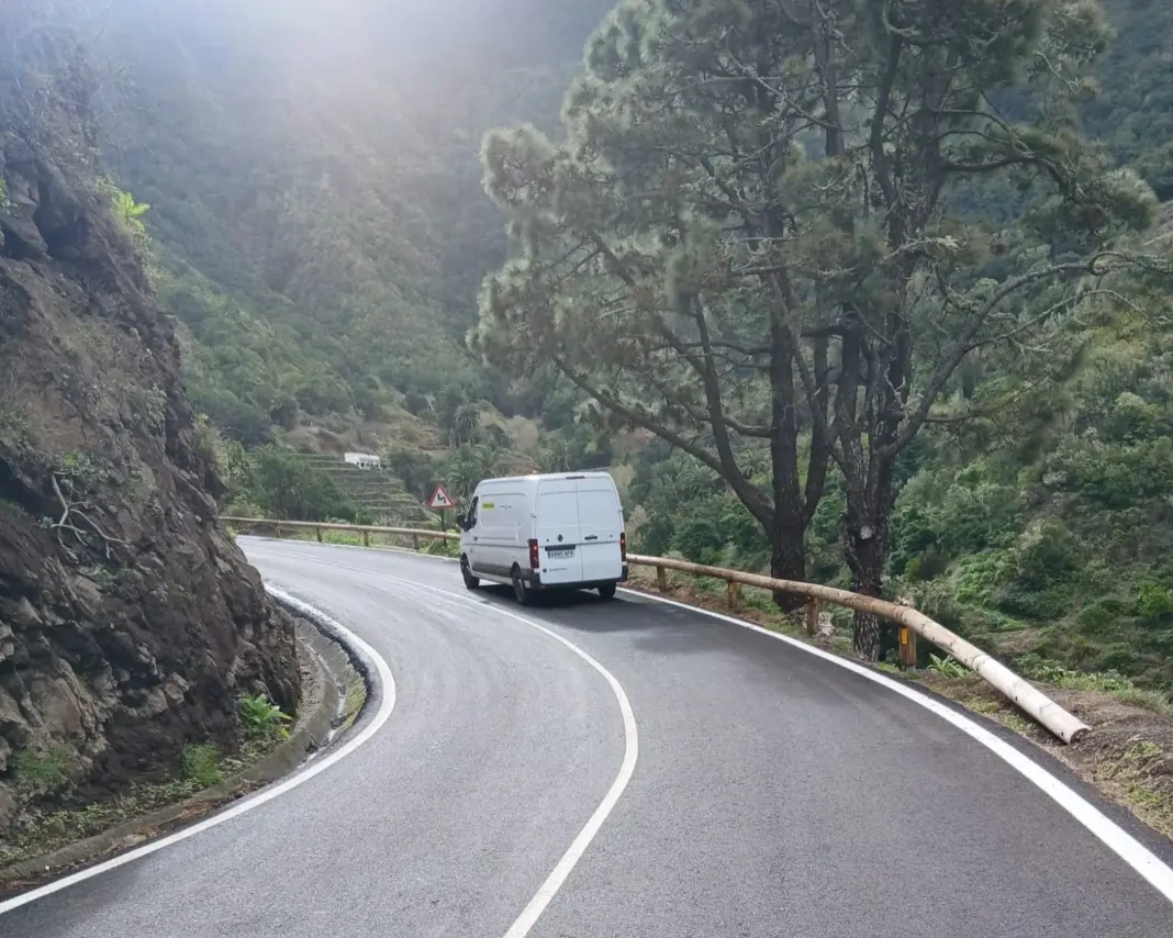 Carretera de El Rejo, en La Gomera. Imagen cedida por el Cabildo de La Gomera