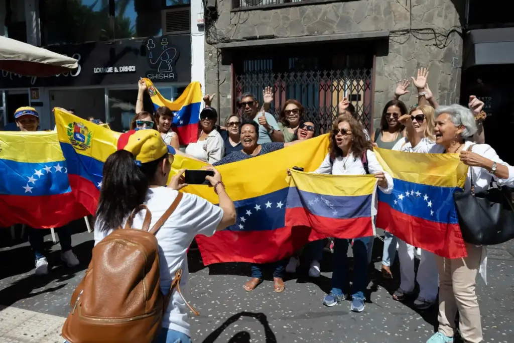 Canarias mantiene contacto diario con Venezuela para saber la situación