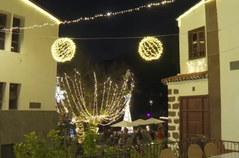 El alumbrado navideño de Tejeda atrae miles de visitantes