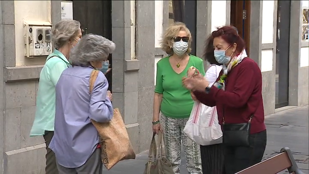 La mascarilla vuelve esta Nochebuena a la calle de manera temporal