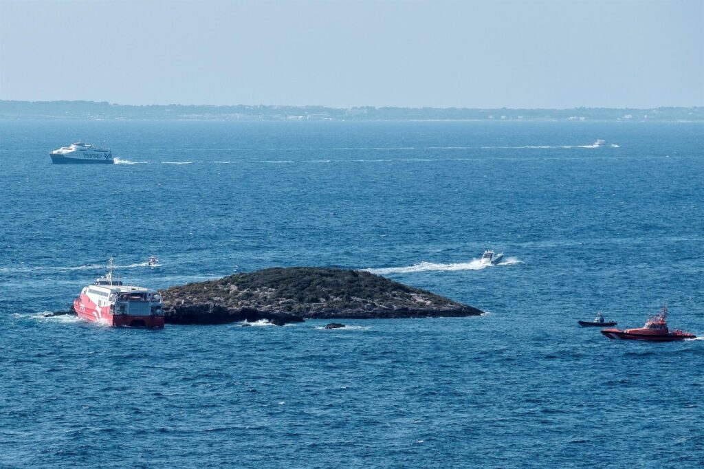 Continúa en la UCI el menor herido en el accidente marítimo de Ibiza