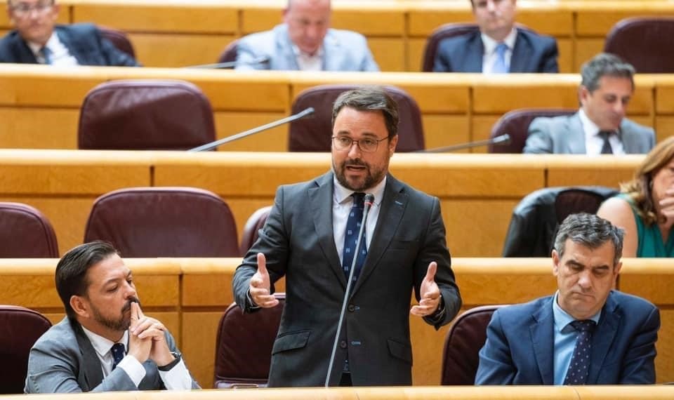 Los senadores canarios del PP tachan de "explosivos" los Presupuestos del Estado