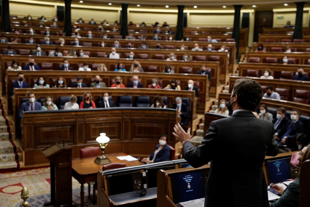 El PP pide al Gobierno que actúe en defensa del castellano en Cataluña