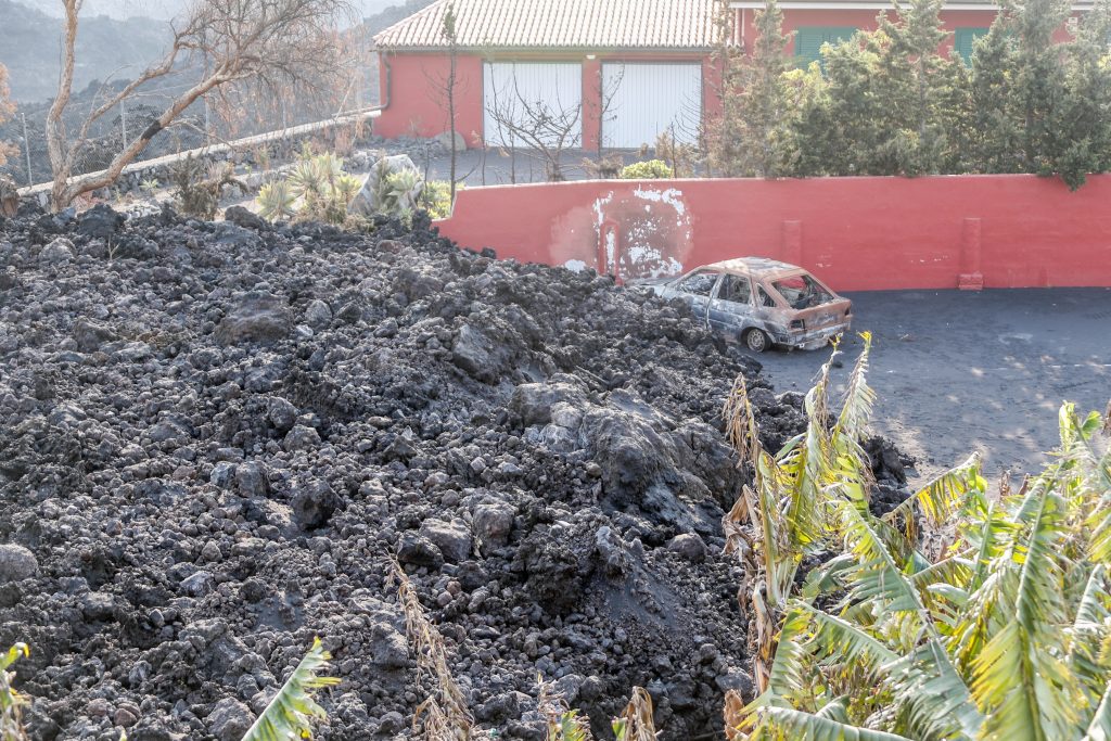 12 familias palmeras reciben las llaves de su nuevo hogar