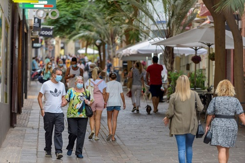 La recuperación del empleo pospandemia beneficia a mujeres jóvenes en Canarias donde crece un 47,9%