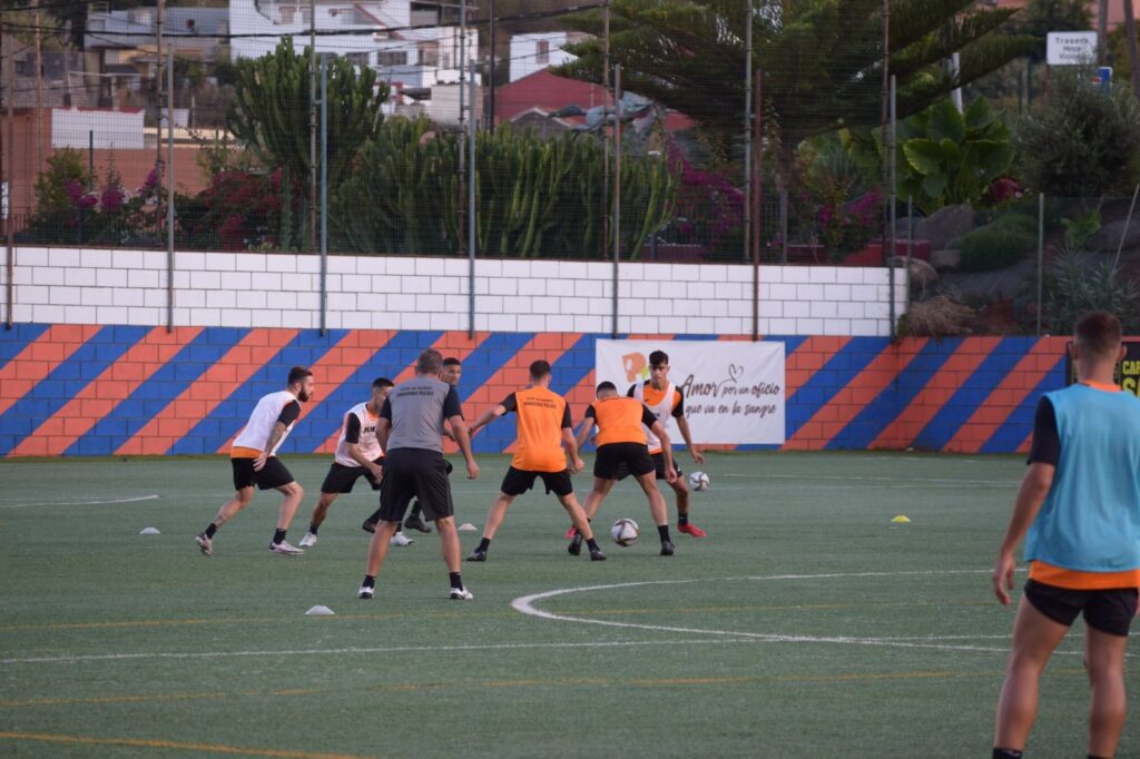 El CF Panadería Pulido San Mateo busca la reacción en la visita al Cádiz B 