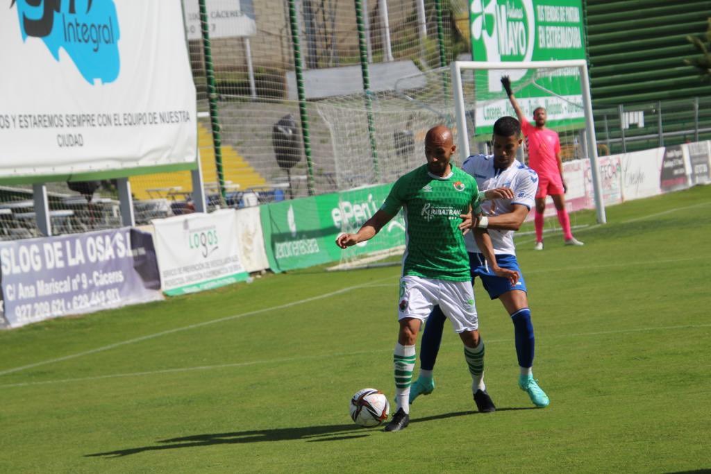 La UD Tamaraceite encaja en Cáceres su cuarta derrota en seis partidos (1-0) 